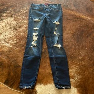 SO low rise ankle jegging - size 3/26W